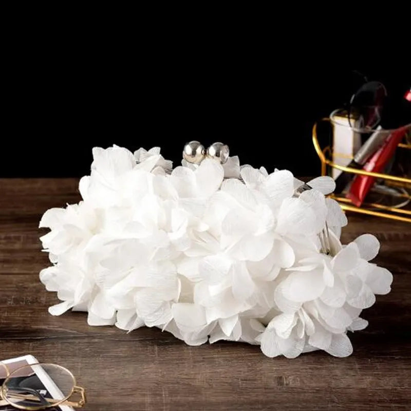 Highend luxury Flower party bag Bridal Nightclub fashion dress bag Holding fashion cheongsam clutch bag party elegant purses