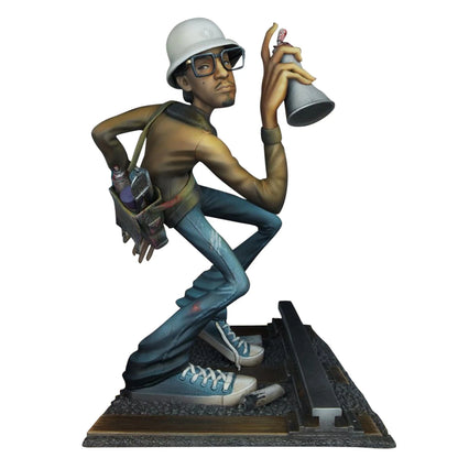 Hip Hop Singer Resin Figurines Decoration Rapper Star Sculpture Modern Art Resin Crafts for Desktop Decoration Home Decor Gift