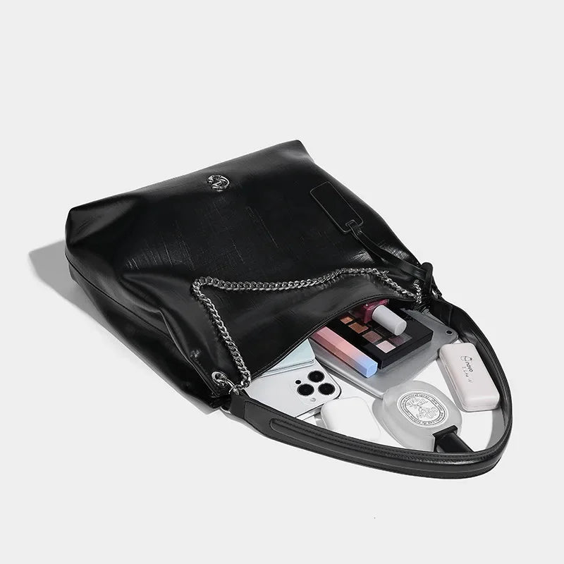 Hobo Large Capacity Tote Women's 2024 Fashion Soft Leather Shoulder Casual Commuting Crossbody Bag