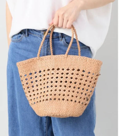 Hollowed out Cowhide hand-woven shoulder bag retro leather woven bucket bag Single shoulder vegetable basket bag female