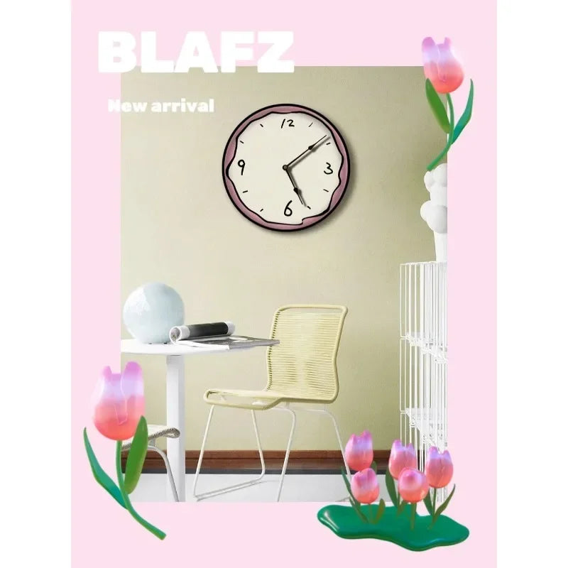 Home fashion wall clock Korean graffiti cartoon art mute clock table painting block meter box wall clock