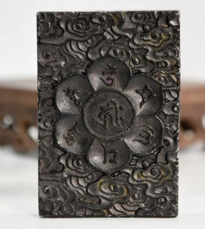 Hongshan culture archaize black iron meteorite Buddhism Mantra amulet statue