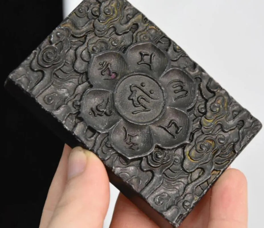 Hongshan culture archaize black iron meteorite Buddhism Mantra amulet statue