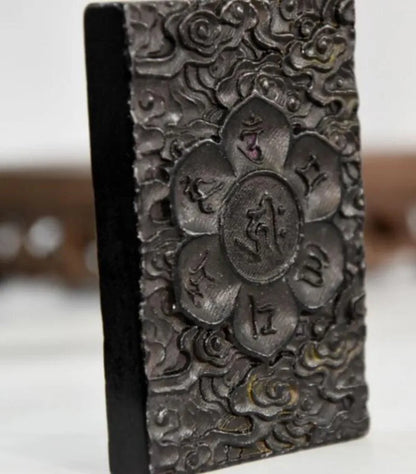 Hongshan culture archaize black iron meteorite Buddhism Mantra amulet statue