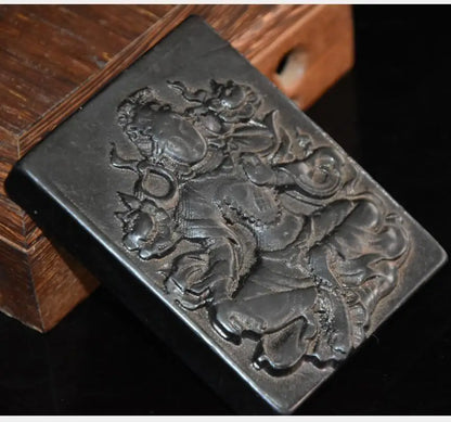Hongshan culture archaize black iron meteorite Guanyin bodhisattva statue