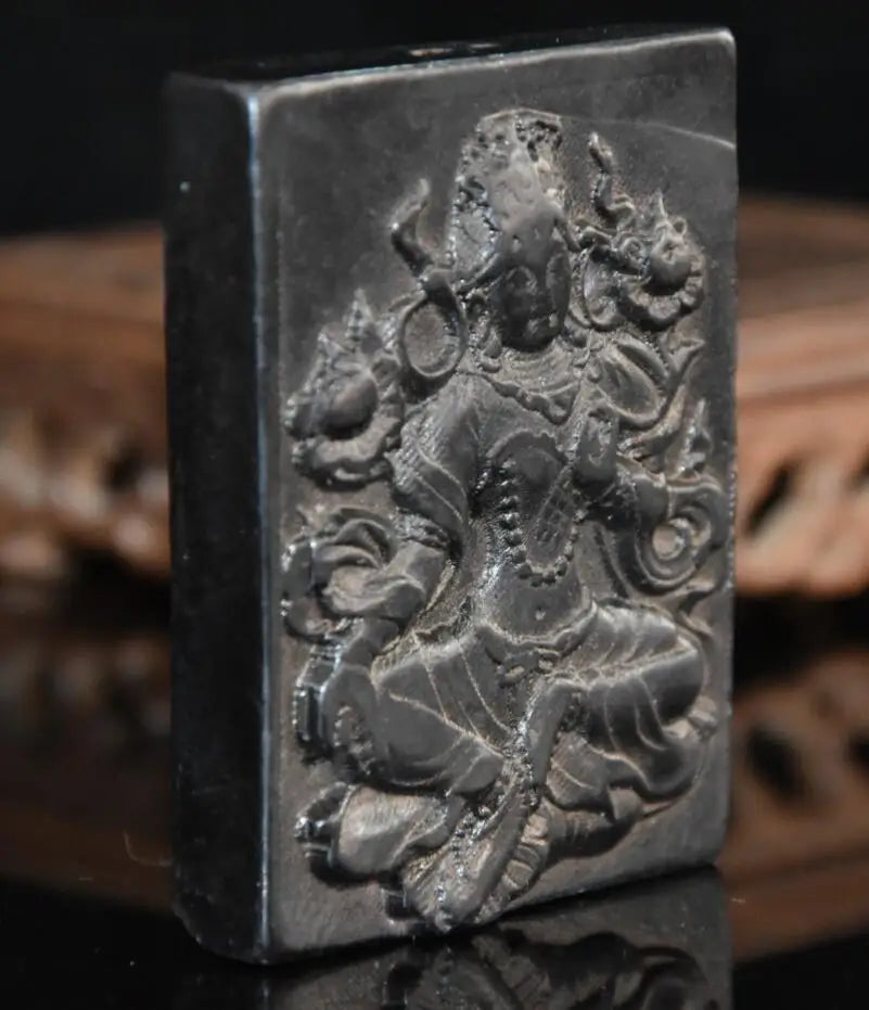Hongshan culture archaize black iron meteorite Guanyin bodhisattva statue