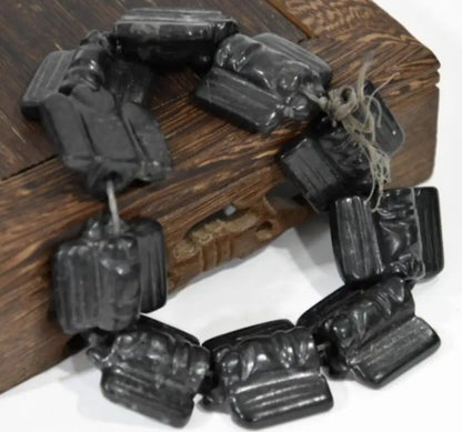 Hongshan culture archaize black iron meteorite Hand catenary statue
