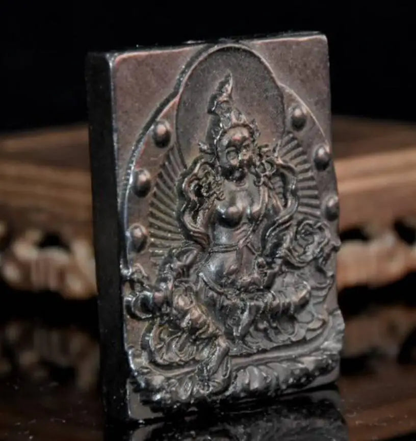 Hongshan culture archaize black iron meteorite Tibetan Buddha amulet pendant statue
