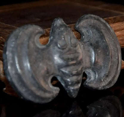 Hongshan culture archaize black iron meteorite bat statue