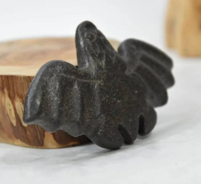 Hongshan culture archaize black iron meteorite bat statue