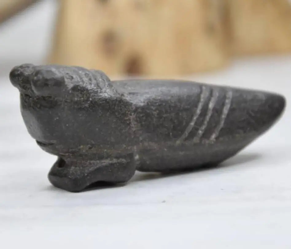 Hongshan culture archaize black iron meteorite cicada statue