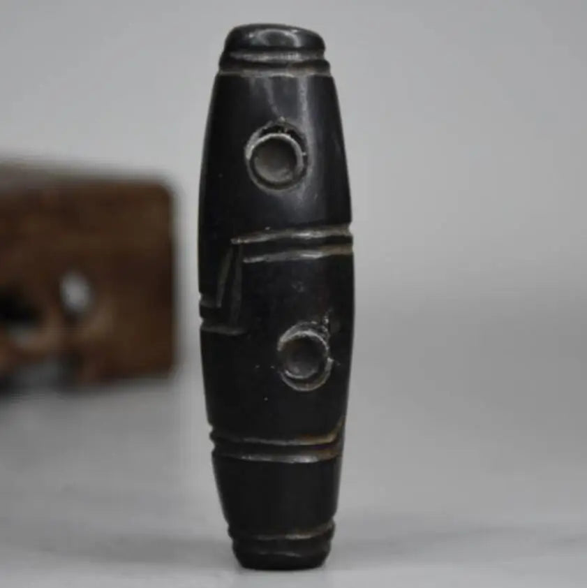 Hongshan culture archaize black iron meteorite day bead pendant statue