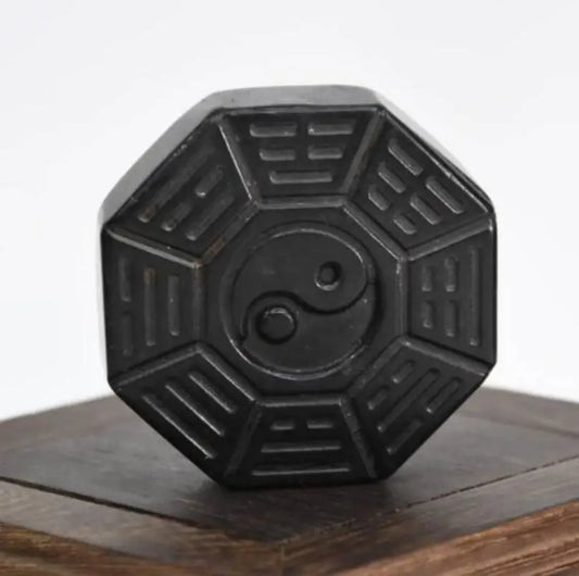 Hongshan culture archaize black iron meteorite gossip pendant statue