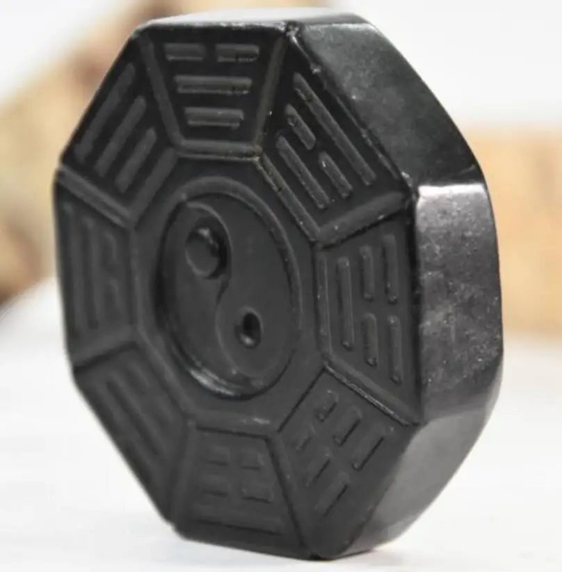 Hongshan culture archaize black iron meteorite gossip pendant statue
