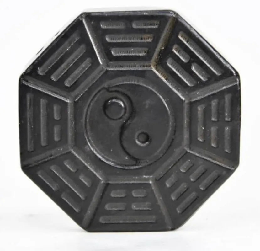 Hongshan culture archaize black iron meteorite gossip pendant statue