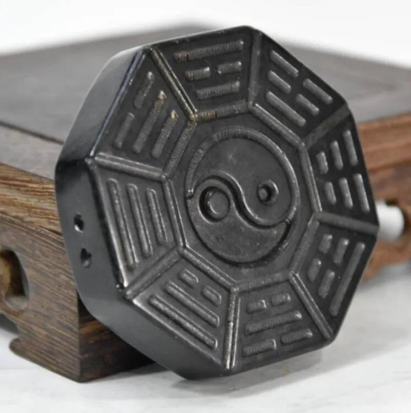 Hongshan culture archaize black iron meteorite gossip pendant statue