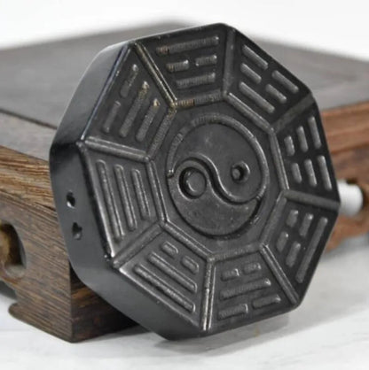 Hongshan culture archaize black iron meteorite gossip pendant statue