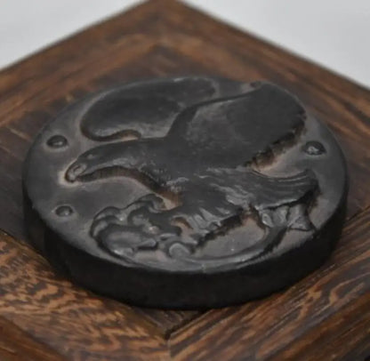 Hongshan culture archaize black iron meteorite male eagle show wing statue
