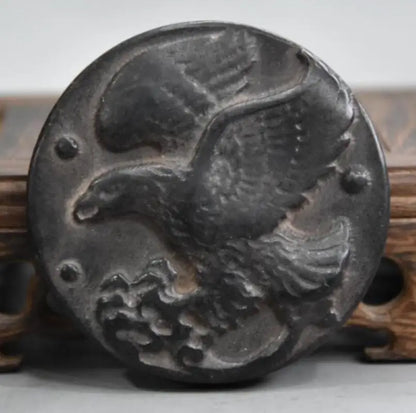 Hongshan culture archaize black iron meteorite male eagle show wing statue