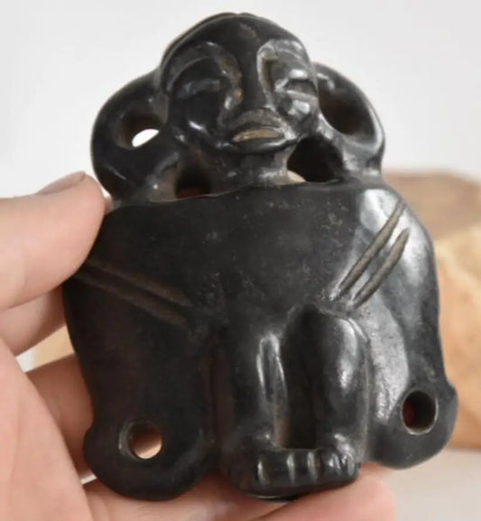 Hongshan culture archaize black iron meteorite people statue