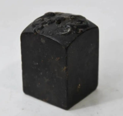 Hongshan culture archaize black iron meteorite sculpture dragon seal statue