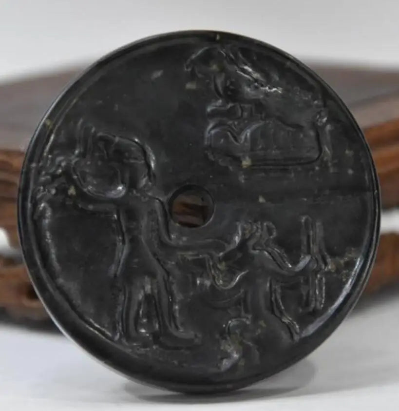Hongshan culture archaize black iron meteorite sculpture relief statue