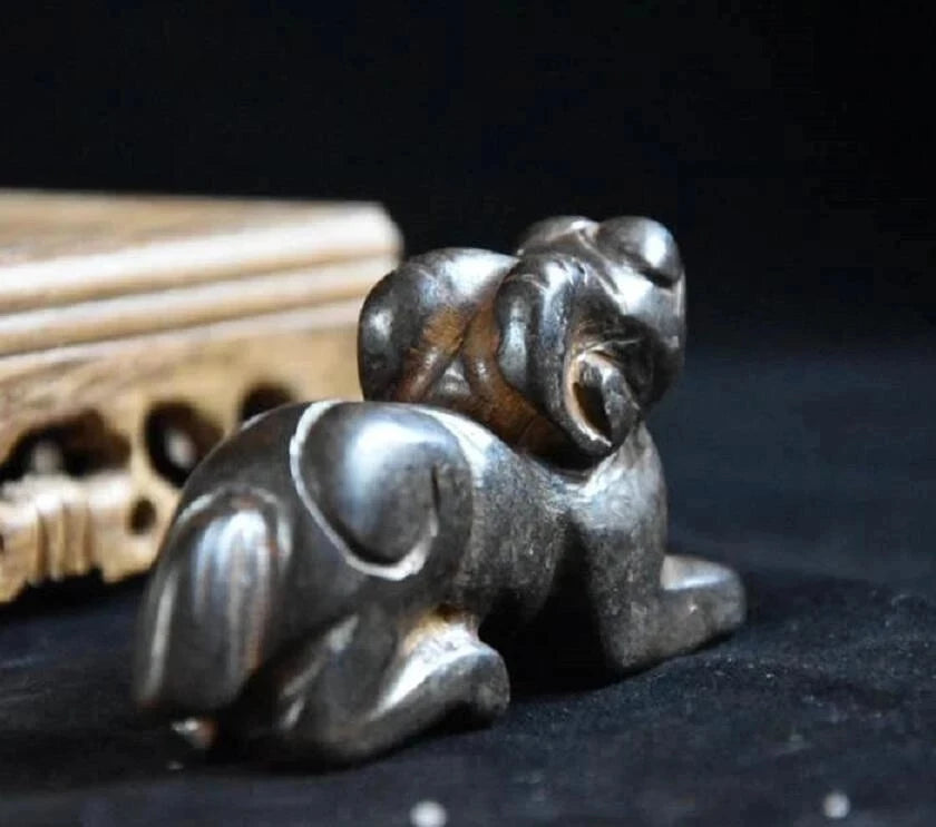 Hongshan culture archaize black iron meteorite sculpture sheep statue