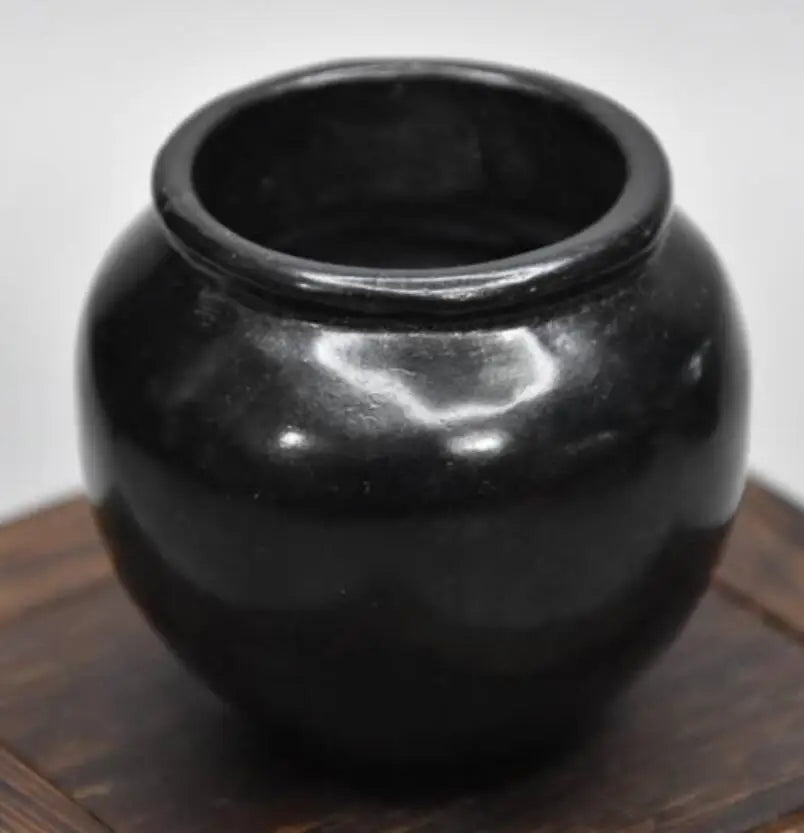 Hongshan culture archaize black iron meteorite small Jar statue