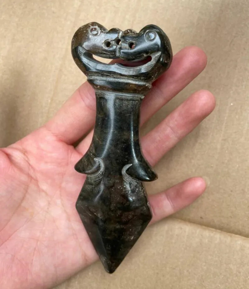 Hongshan culture archaize black iron meteorite small statue