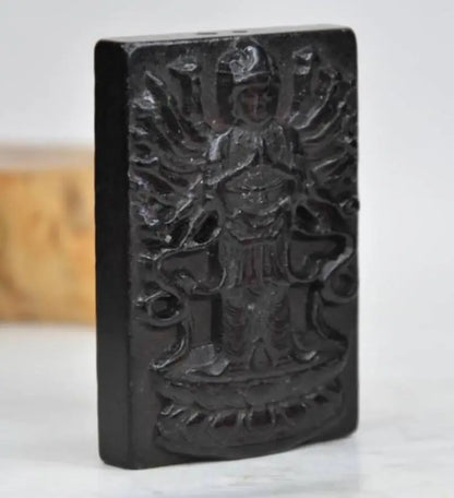 Hongshan culture archaize black iron meteorite thousand hand Goddess mercy statue
