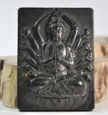 Hongshan culture archaize black iron meteorite thousand hand Guanyin statue