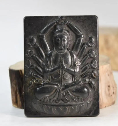 Hongshan culture archaize black iron meteorite thousand hand Guanyin statue