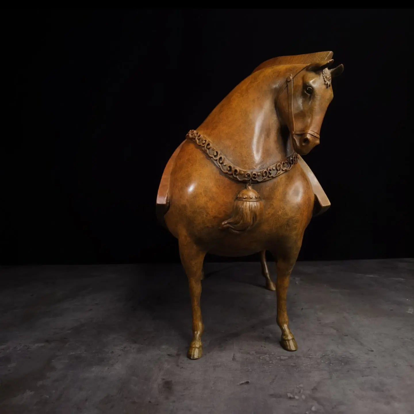 Horses in the Han Dynasty Tang Style Fine Horse Copper Art sculpture QIbronze crafts carving decoration