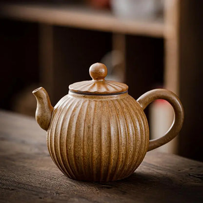 Household Kung Fu Tea Set Teapot Gilt Tea Maker Japanese Stoneware Teapot Single Pot Handmade Retro Ceramic Round Jug Teaware