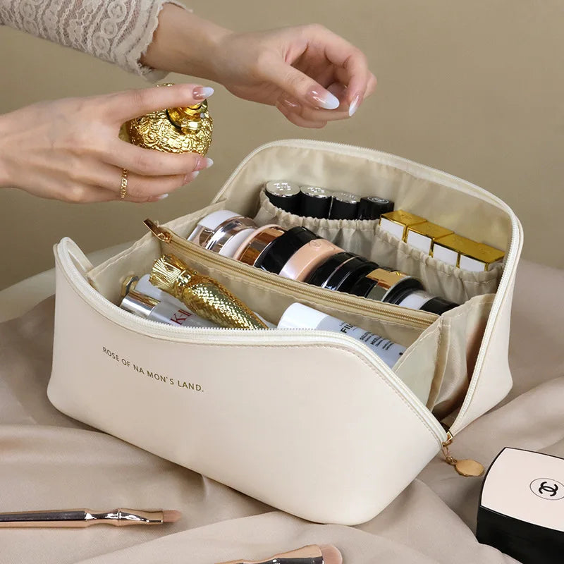 INS Popular Cloud Pillow Women's Makeup Bag Portable PU Leather Cosmetics Bags for Ladies Travel Essentials Storage Organizer