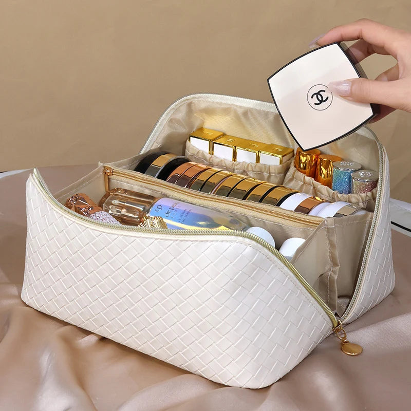 INS Popular Cloud Pillow Women's Makeup Bag Portable PU Leather Cosmetics Bags for Ladies Travel Essentials Storage Organizer