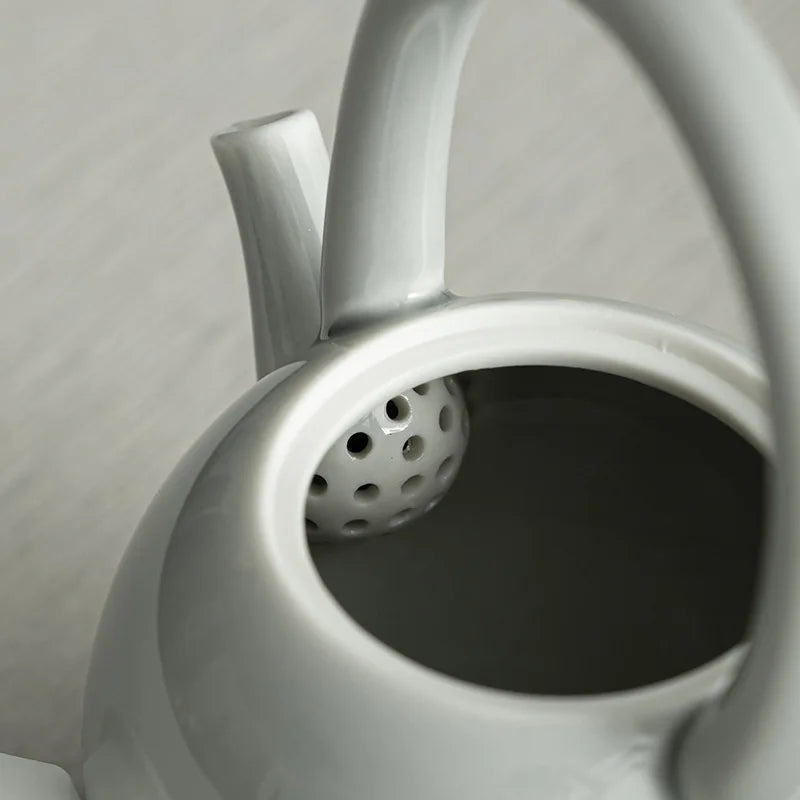 Ice Gray Glaze Round Moon Loop-Handled Teapot Japanese Style Porcelain Tea Strainer Kung Fu Tea Set Teapot Tea Infuser Tea Maker
