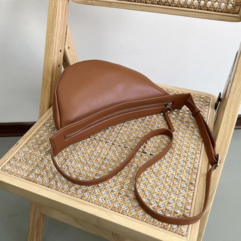 Irregular Half Moon Crossbody Shoulder Bag Large Capacity Genuine Leather Zipper Hobos Handbags Female All-match Casual Bolsas