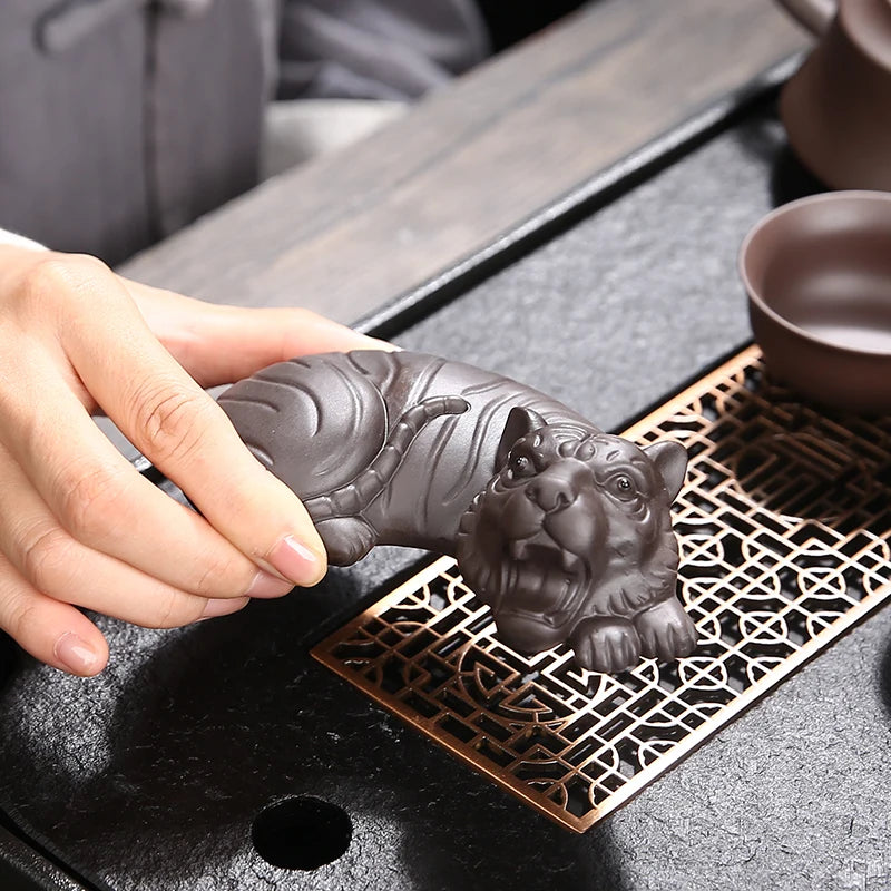 JIA-GUI LUO  Purple Clay  Tea Pet Yixing  Purple Clay Tea Set  Tea Accessories Chinese Zodiac  Decoration N008