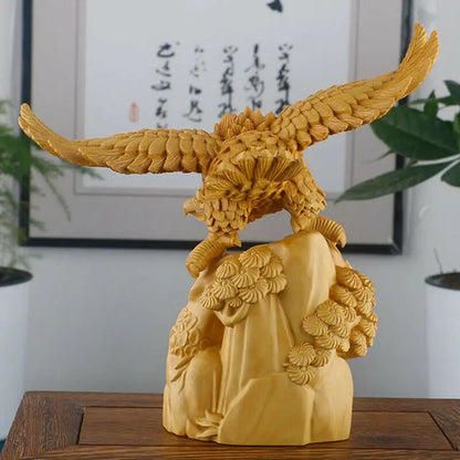JM007 - 16 x 7.5 x16 Hand Carved Boxwood Carving - Stunning Eagle