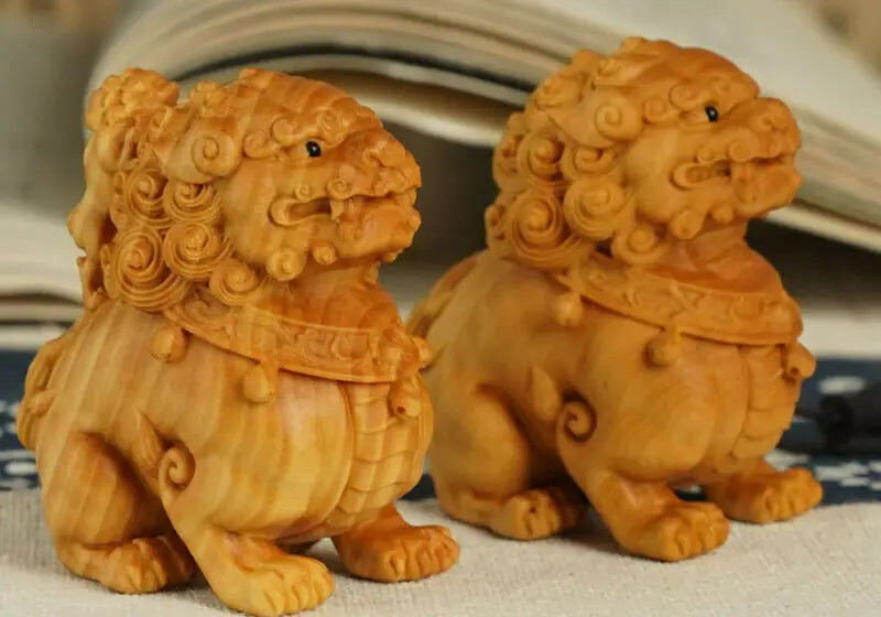 JP176 - 5.5 CM Tall Pair of Foo Dog Lion Boxwood Sculpture Kylin Statue Lucky Living Room Home Decor
