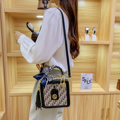 JVK Luxury Women's Crystal Clutch Backpacks Bags Designer Round Crossbody Shoulder Purses Handbag Women Clutch Travel Tote Bag