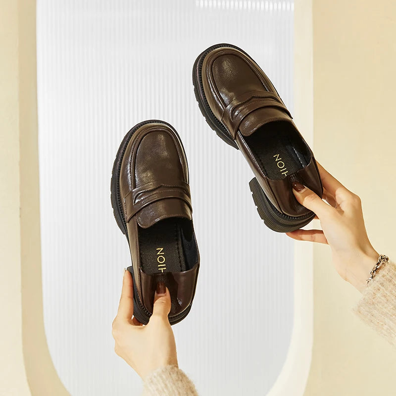 Japan Style Students Shoes Girl Lolita JK Shoes Female PU Leather Mid Heels Loafers Shallow Shoes