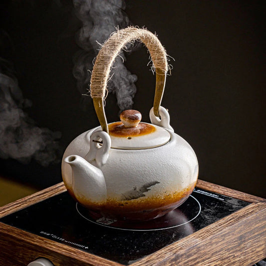 Japanese Ceramic Large Capacity Teapot Vintage Girder Pot Hand Painted Filter Tea Infuser Tradition Tea Sets Accessories 680ml