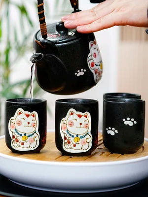 Japanese Style And Wind Ceramic Cute Lucky Cat Tea Set Cartoon Cat Kungfu Black Tea Teapot Set Hand-painted Stoneware Teaware