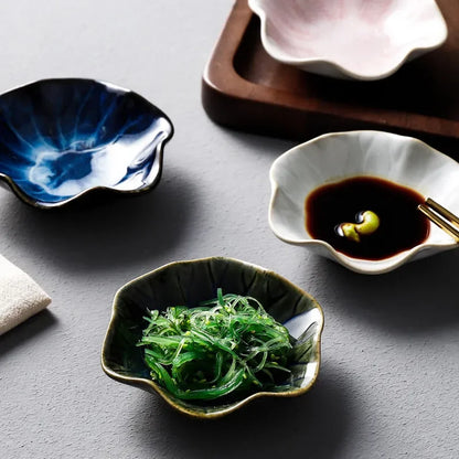 Japanese kiln change dish ceramic snack dish seasoning dish restaurant hot pot sauce dish sushi sauce dish