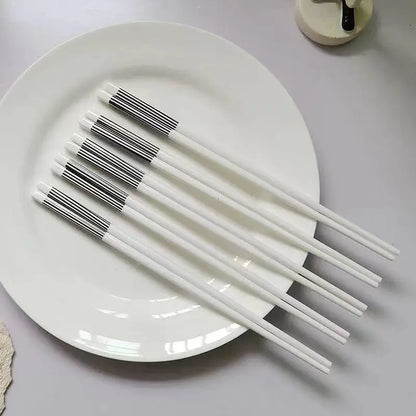 Japanese-style Ceramic Chopsticks Anti-slip Mildew-proof Antibacterial Heat-resistant Bone Porcelain Chopsticks Easy To Clean
