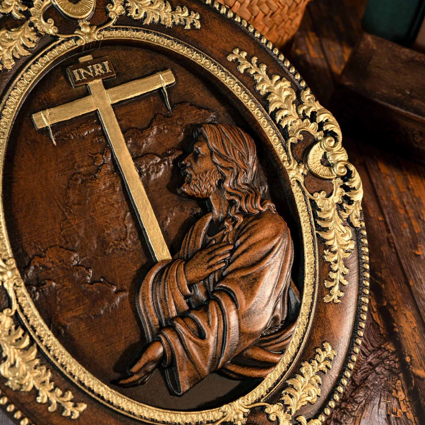 Jesus Mountain Garden Prayer Plaque Wood Carving Catholic Church Decoration Jesus Statue Christian Wall Decoration Easter Gift