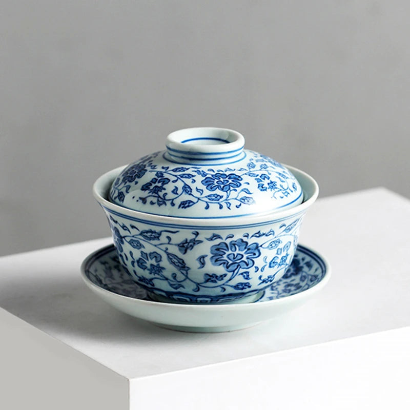 Jingdezhen Blue and White Porcelain Gaiwan Handmade Ceramic Teacup Travel Tea Bowl Chinese Teaware Drinkware Personal Cup 200ml