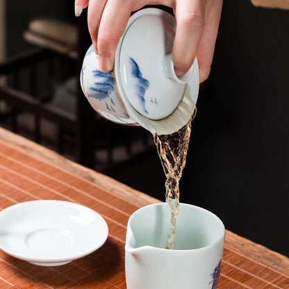 Jingdezhen Ceramic Gaiwan Chinese Blue and White Porcelain Tea Tureen Retro Handmade Tea Bowl Teacup Customized Teaware
